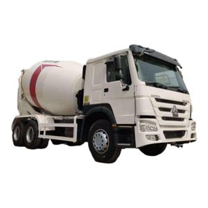 Camion malaxeur à béton d'occasion Sinotruk Howo 340 CV, camion de transport de ciment de 12 mètres cubes, vendu d'occasion - Product Image 1