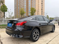 Voiture d'occasion en gros MG5 2023 180DVVT CVT Édition Luxe Conduite à Gauche Sans Accident Reconditionnée Inspectée par un tiers