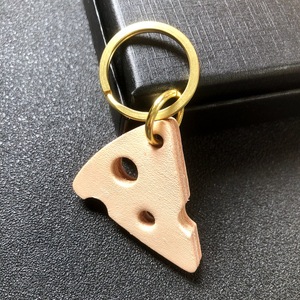 New Arrival Cowhide Cheese Design Keychain Mini Copper Pendant Keychain