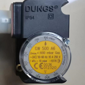 Servomotor sin escobillas Duplomatic AC P08 C01 400 20 E0 con montaje de brida de 80 mm, pieza de repuesto para control industrial - Product Image 4