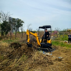 จัดส่งฟรี รถขุด 3.5 ตัน เครื่องยนต์ EPA รถขุดขนาดเล็กสำหรับฟาร์ม รถขุดขนาดเล็กแบบมีห้องโดยสาร 1.2 ตัน 2 เครื่อง ราคา รถขุดขนาดเล็ก มินิเอ็กซ์คาวาเตอร์ - Product Image 4