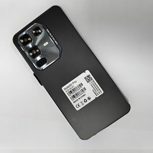 Téléphones Tecno Spark 20 Pro Plus avec grand écran LED pour la publicité - Product Image 1