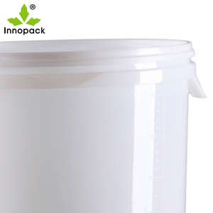 Barile di birra <span class=keywords><strong>in</strong></span> <span class=keywords><strong>plastica</strong></span> rotonda da 30 litri e serbatoio di fermentazione con rubinetto e canna ermetica - Product Image 6