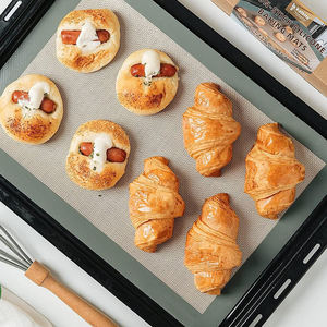 Tapis <span class=keywords><strong>de</strong></span> cuisson en silicone antiadhésif réutilisable pour macarons, <span class=keywords><strong>feuille</strong></span> <span class=keywords><strong>de</strong></span> travail pour étaler la pâte, tapis <span class=keywords><strong>de</strong></span> cuisson pour biscuits, compatible lave-vaisselle et four - Product Image 5