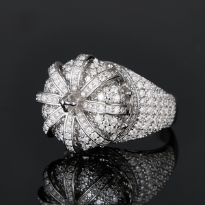 Anillo <span class=keywords><strong>de</strong></span> Corona <span class=keywords><strong>de</strong></span> Rey <span class=keywords><strong>de</strong></span> Plata <span class=keywords><strong>de</strong></span> Ley S925 Chapado en Oro con Moissanita VVS GRA Completa, Joyería <span class=keywords><strong>de</strong></span> Moda Hip Hop que No se Deslustra <span class=keywords><strong>para</strong></span> Hombre - Product Image 5