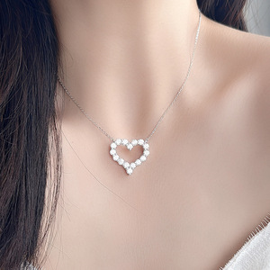 S925 collana con ciondolo a cuore scavato in argento puro per le donne; Lusso leggero con un alto senso <span class=keywords><strong>di</strong></span> stile accessorio per la clavicola - Product Image 1