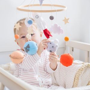 Jouets en peluche personnalisés pour enfants, mobile en feutre pour lit, cadeaux pour bébés, décoration pour nouveau-nés, essentiels pour bébés, jouets de soin - Product Image 6