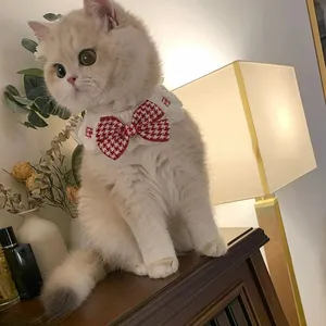 猫かぎ針編み蝶ネクタイ襟かわいいニットスカーフチェック柄ペットウールバンダナ襟フラワーベル猫ネックレス