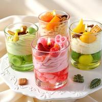 Geurstokjeskaars met fruitdessert in glazen beker, simulatie verse fruitcrème, aromatherapiekaars, huisdecoratie, bruiloftcadeau