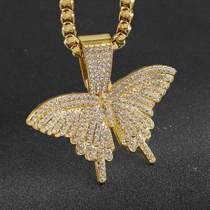 Collar de cadena de cuerda estilo Hip Hop con colgante de mariposa de aleación y diamantes brillantes, joyería de moda para mujer - Product Image 1