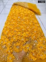Tissu en dentelle brodée à prix d'usine, tissu en dentelle blanche perlée avec des paillettes pour robe de mariée en perles d'Oman