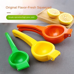 Wholesale In-Stock Multifunctional Metal Juicer Manual <strong>Fruit</strong> <strong>Press</strong> with Thick Lemon Clip for Kitchen Utensil Vegetable Usage - Product Image 3