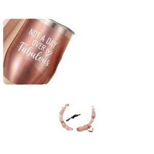 Regalos Personalizados para el 50.º Cumpleaños de Mujeres, Set de Regalo con Vaso, Cesta de Regalos con Artículos de Lujo, Regalo Único para Mamá o Amiga - Product Image 3