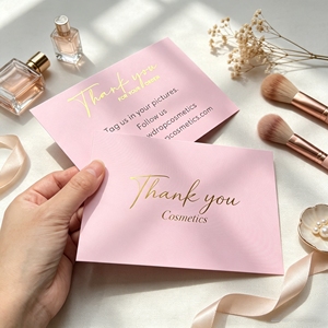 Tarjeta de agradecimiento rosa personalizada con estampado en caliente de logotipo en lámina dorada, tarjetas de reconocimiento empresarial de lujo para pequeñas empresas, empaques de cosméticos - Product Image 1