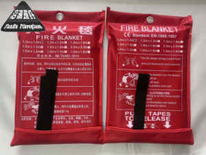 Couvertures en fibre de verre pour évacuation d'urgence en cas d'incendie, ignifuges, résistantes au feu, certifiées CE, résistantes aux températures de 550°C+ pour les incendies - Product Image 4
