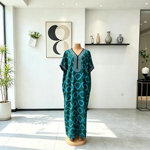 Abaya Vintage Personalizzata per Donne, Vestito Tradizionale Africano con Strass, Traspirante, Taglia Unica per Donne Musulmane, Set con Sciarpa - Product Image 2