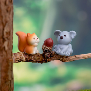 Figurines d'animaux super miniatures peintes Renard Chat Écureuil Mignons Petits Modèles <span class=keywords><strong>de</strong></span> décoration <span class=keywords><strong>de</strong></span> terrarium DIY Ornements <span class=keywords><strong>de</strong></span> fée Kit d'accessoires - Product Image 4