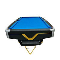 Kommerzieller Massivholz-Billardtisch 8/9 Fuß Echtes Leder-Taschenleerungssystem Snooker- & Billardtisch mit Ballrücklaufsystem Anpassbar