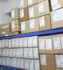 6SE6440-2UD24-0BA1 MM440 PLC PAC y Controladores Dedicados - Product Image 4