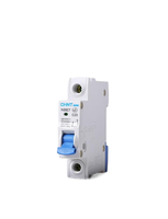 Disjoncteur miniature Chint Stock NBE7 4P Interrupteur aérien en plastique 4,5 kA Capacité de coupure Montage sur rail Petit protecteur de puissance D