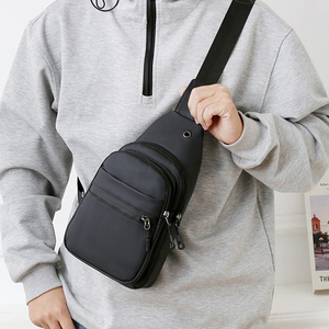 Borsa <span class=keywords><strong>a</strong></span> tracolla personalizzata in tessuto Oxford borsa <span class=keywords><strong>a</strong></span> tracolla <span class=keywords><strong>da</strong></span> <span class=keywords><strong>uomo</strong></span> <span class=keywords><strong>a</strong></span> tracolla borsa <span class=keywords><strong>a</strong></span> tracolla <span class=keywords><strong>da</strong></span> <span class=keywords><strong>uomo</strong></span> - Product Image 4