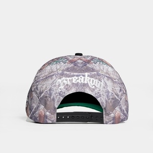 Gorras Estructuradas Personalizadas de 5 Paneles con Camuflaje RealTree, Logotipo Bordado en 3D, Gorras Snapback de Algodón de Dos Tonos - Product Image 6