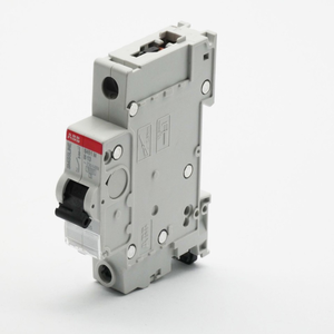 Nieuwe originele & PLC S451 M B13 2CCS471001R0135 Automatische Schakelaar *Budgetvriendelijk* Automatiseringsproduct - Product Image 1