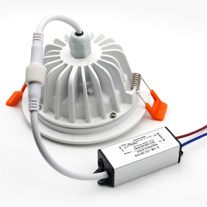 Downlights <span class=keywords><strong>LED</strong></span> étanches 5W 7W 9W 12W 15W <span class=keywords><strong>Spot</strong></span> rond anti-buée Toilettes Sauna <span class=keywords><strong>Salle</strong></span> <span class=keywords><strong>de</strong></span> bains <span class=keywords><strong>IP65</strong></span> COB Encastré <span class=keywords><strong>LED</strong></span> Downlight - Product Image 3