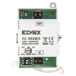 Amplificateur de signal Elvox Riser 692M/5 avec câble Cat5 pour le renforcement du signal réseau - Product Image 1