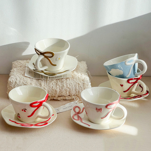 Juego de Taza y Platillo de Cerámica Pintados a Mano al por Mayor, Taza de Café Estética para Chicas - Product Image 4