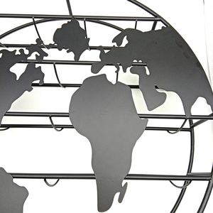 Casier à <span class=keywords><strong>vin</strong></span> suspendu industriel mural rond bouteille <span class=keywords><strong>de</strong></span> <span class=keywords><strong>vin</strong></span> support en verre grande carte du monde <span class=keywords><strong>mur</strong></span> métal minimaliste moderne - Product Image 6