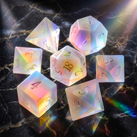 Vente en gros usine : Ensemble de dés de jeu de société en cristal K9 givré, faits main, polyédriques D&D D20/D6, arc-en-ciel, 20 faces, 7 pièces