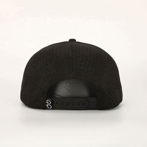 Gorra de rendimiento perforada con orificios cortados a láser, impermeable, con logotipo bordado, de 7 paneles y visera plana, personalizada al por mayor, tipo Snapback - Product Image 6