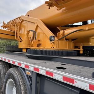 Elevador <span class=keywords><strong>Forestal</strong></span> Específico de 70 Toneladas para Transporte de Troncos y Madera, Remolque para Troncos, Grúa de Segunda Mano - Product Image 6