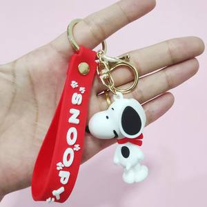 Snoopy cartone animato eco-friendly portachiavi portachiavi in Silicone auto coppia zaino pendente piccolo ornamento regalo per le vacanze - Product Image 6
