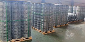 Malla de Alambre Galvanizado de 8' Económica para Cercas de Campo, Caza de Ciervos y Ovejas, y Granjas - Product Image 2