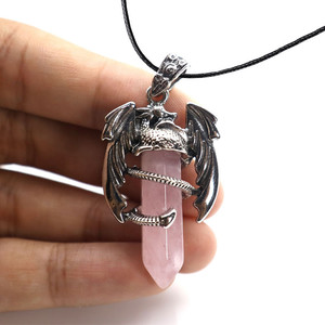 Collana con Ciondolo a Forma di Drago in Cristallo Esagonale di Quarzo Rosa Naturale Vintage, Gioielli Curativi per Donne - Product Image 1