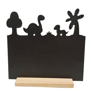 Tableau noir en bois pour chambres d'enfants, tableau noir avec découpes en forme de cœur, design moderne, décoration de tableau mémo en MDF - Product Image 4