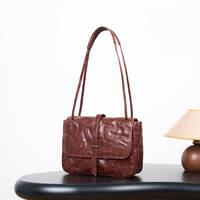 Sac bandoulière femme en cuir véritable, sac à l'épaule mode vintage, sac postier en cuir de vachette tanné végétal