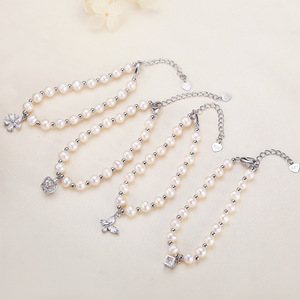 Bracelet pour femme fait main au lac Zhuji Shanxia, perle d'eau douce simple, charme de mode, style papillon, véritable perle, vente en gros - Product Image 1