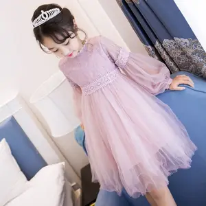 Gaun Princess Anak Perempuan Lengan Puff Pendek, Gaun Putih Kasual Musim Panas Renda Jaring Desain Baru 2022