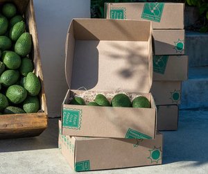 Caja de Cartón Corrugado Personalizada de Alta Calidad para Aguacate, con Acabado Brillante/Laminado Latte y Relieve, para Uso Alimentario - Product Image 3