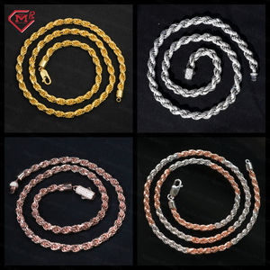 Envío Gratis Collar de Cuerda de 3.5 mm y 4.5 mm en Oro Rosa con Cierre de Moissanita, Chapado en Plata de Ley 925 - Product Image 5