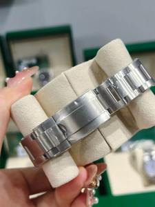 Montre mécanique automatique unisexe haut de gamme personnalisée avec cadran de 37 mm, style plongeur sportif de luxe, lumineuse, mouvement ETA, étanche 50 bars - Product Image 5