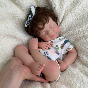 Boneka Reborn Silikon Penuh 20 INCI dengan Rambut Pendek yang Diakar Tangan dan Dilukis, Boneka Bayi Koleksi yang Mirip Asli - Product Image 5