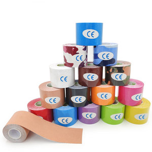 شريط كينيسيولوجي قطني 5 أمتار مقاوم للماء عالي الجودة للرياضيين، شريط عضلات مرن لاصق قابل للتنفس بالجملة - Product Image 1