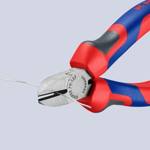 KNIPEX 70 02 125 SB Alicates de corte lateral con mangos ergonómicos, atramentizados en negro, 125 mm - Product Image 3