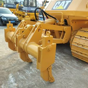 Bulldozer Caterpillar D6D Usado de Alta Calidad en Venta, Tipo Oruga, con Componente de Bomba Central, También Compatible con D6G, D6C, D6N, D7G, D7H, D7R, D8R - Product Image 4