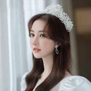 Diadème de luxe blanc délicat, entièrement perlé, cousu à la main, pour femmes, accessoires de cheveux en perles pour bal de promo, anniversaire, fabrication OEM - Product Image 1