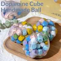 Balle à presser en bois DIY et balle à hochet colorée – Bestseller viral et gadget anti-stress ultime pour tous les âges et tous les genres
